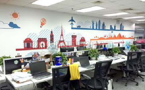 修文教你设计办公室墙绘的方法。