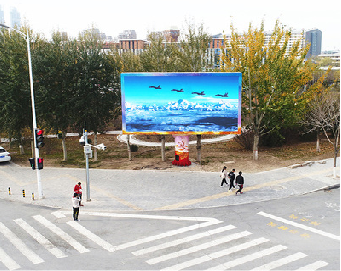 修文户外大屏广告投放要点。